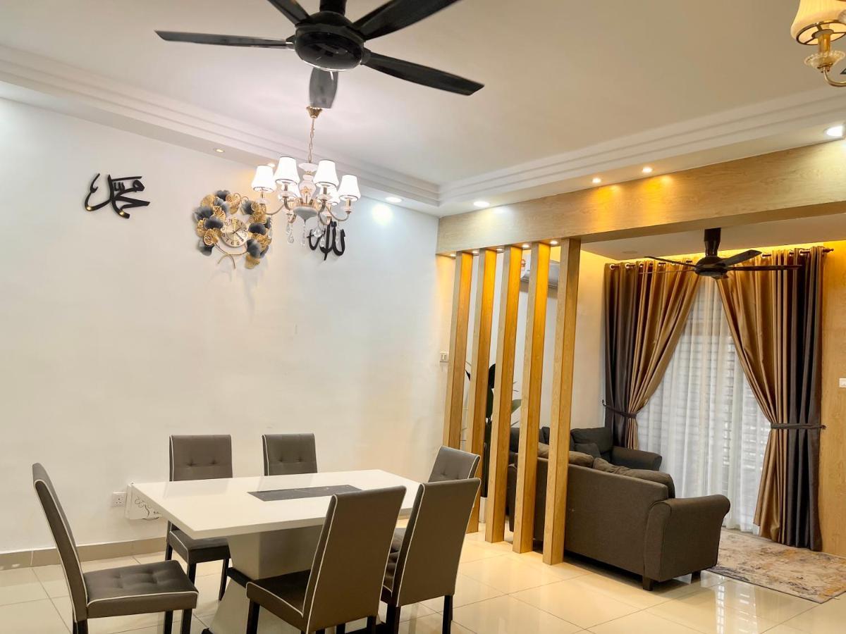 Sofiamuslim Homestay Putrajaya- Near Alamanda Mall & Federal Government Administrative Centre Kompleks Abcdef 외부 사진